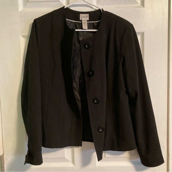 Chico’s size 1 black button-up jacket with paisley interior lining fabric - Picture 2 of 10